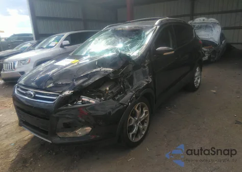 2013 Ford Escape Titanium from USA, damaged, VIN 1FMCU9J98DUB82740